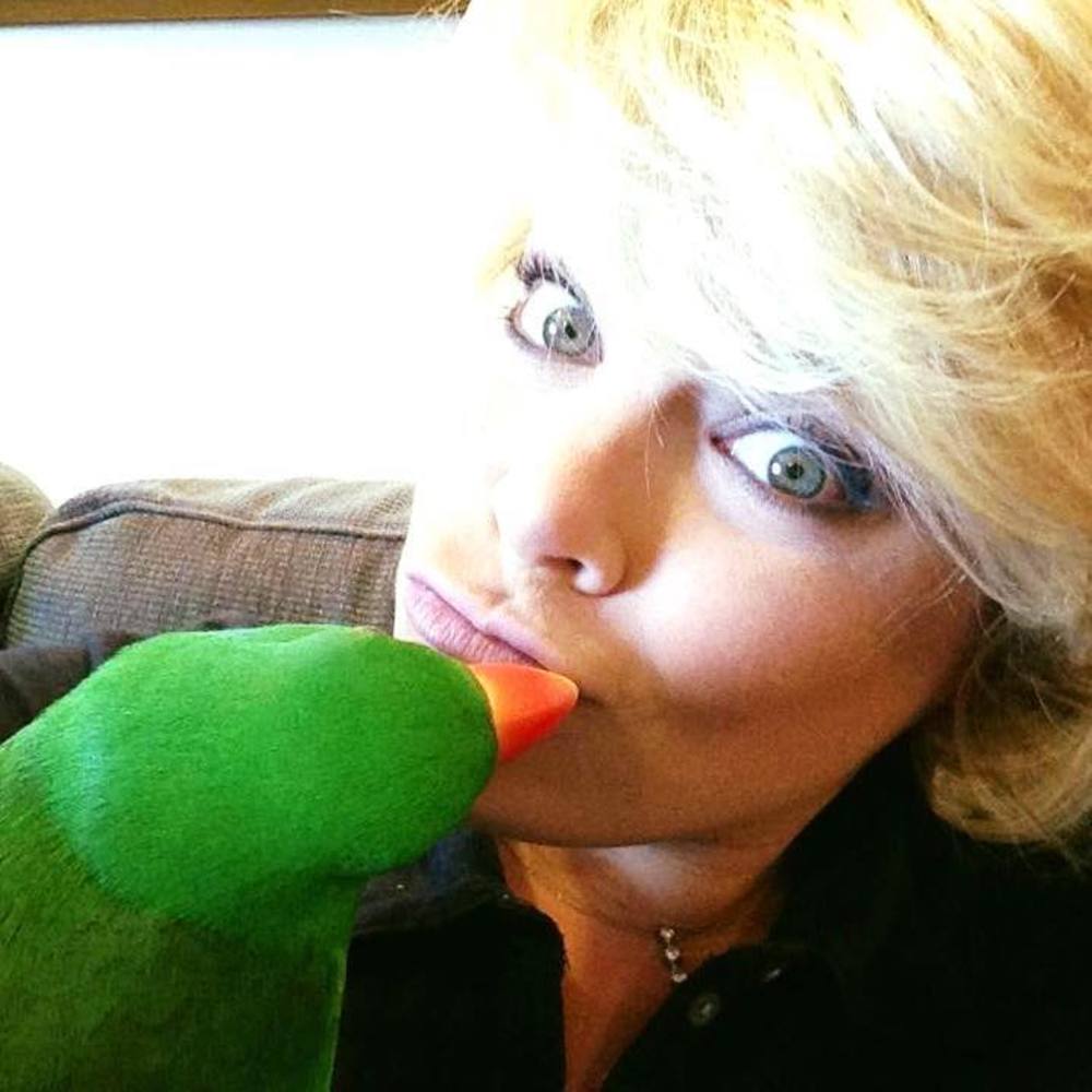Meet your Posher, Angela